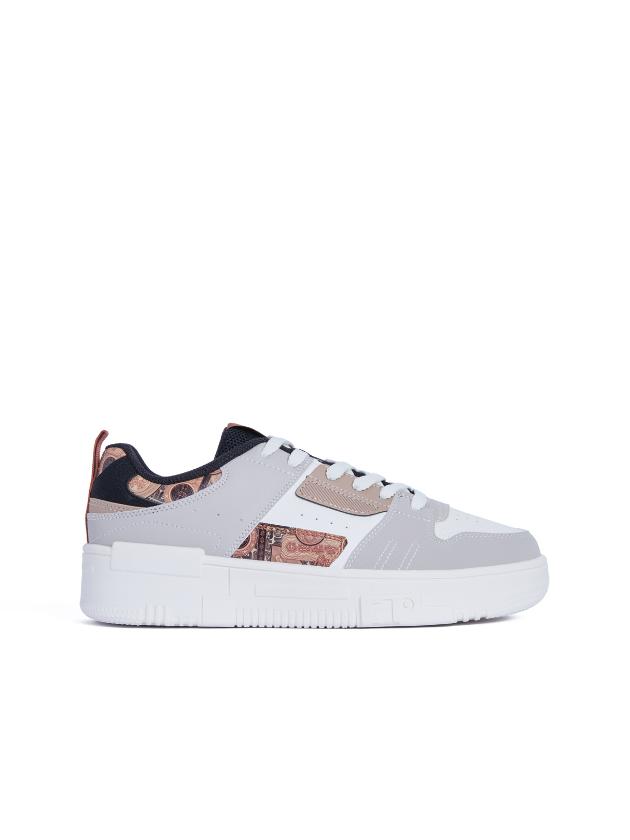 Skateboard Sneakers