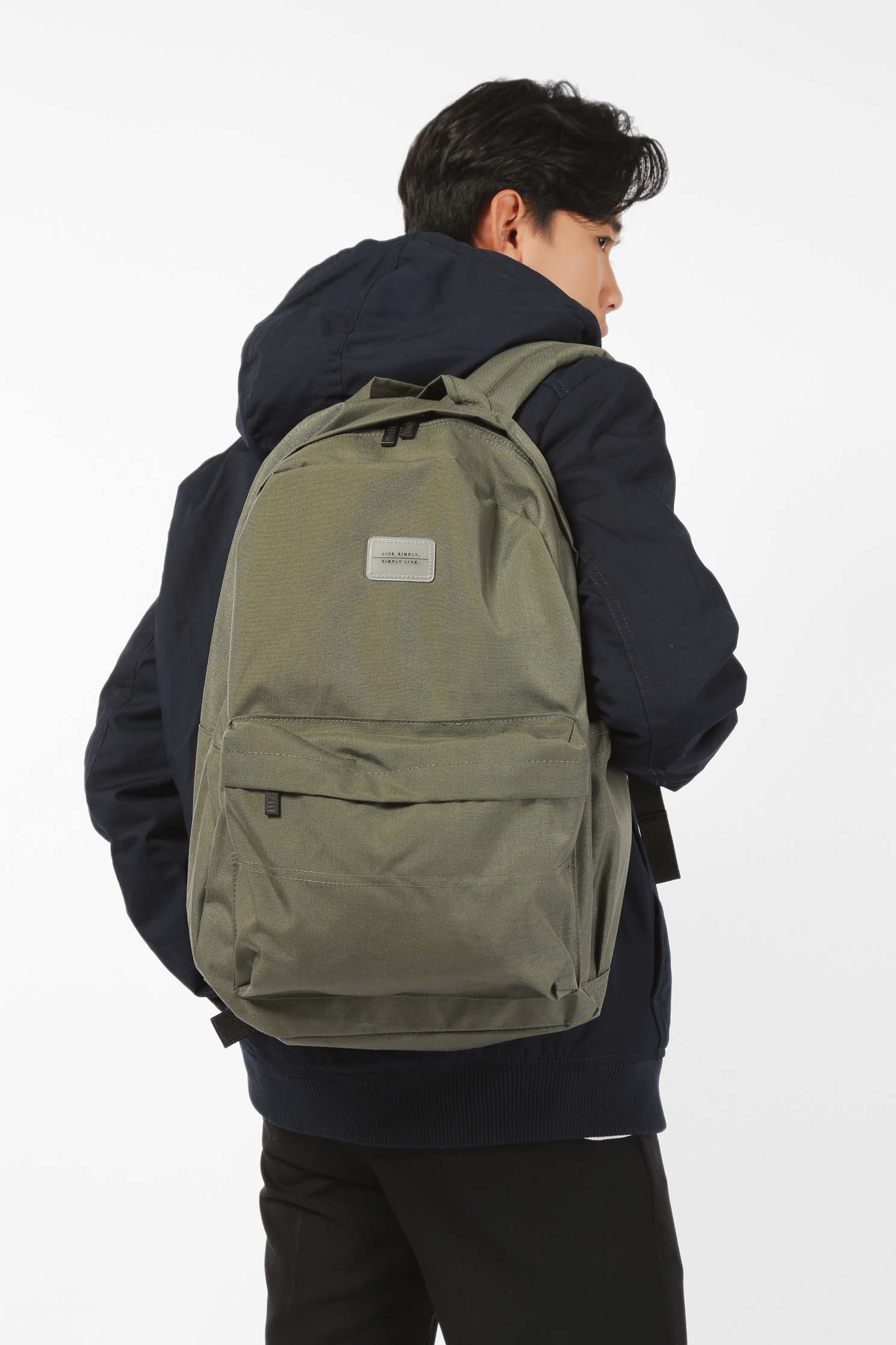 Multi-Pocket Backpack | TEN11