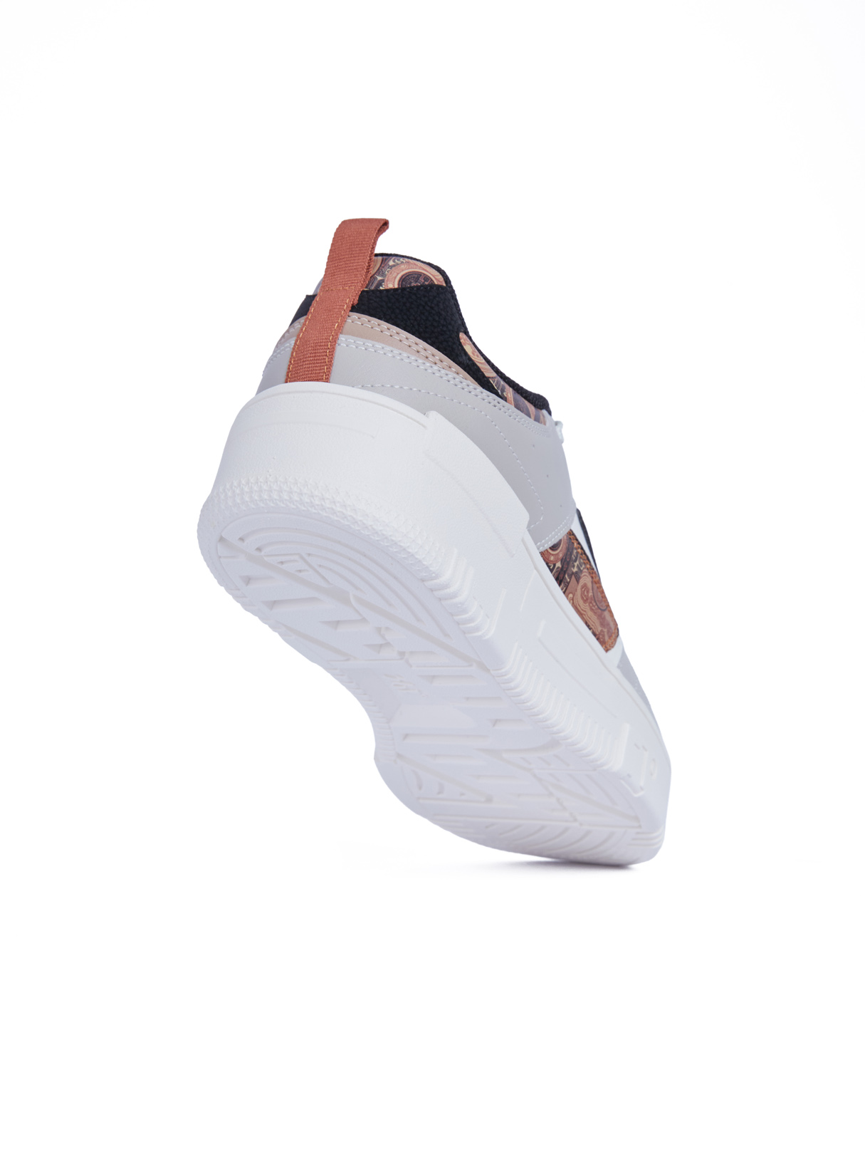 Skateboard Sneakers